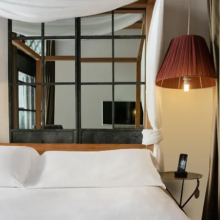 Hotel Brondo Architect