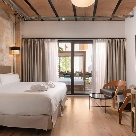 Hotel Brondo Architect