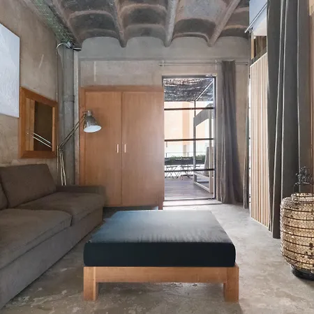 Brondo Architect Отель