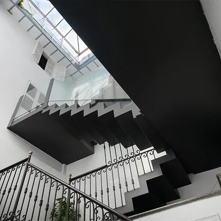 Brondo Architect Отель 4*